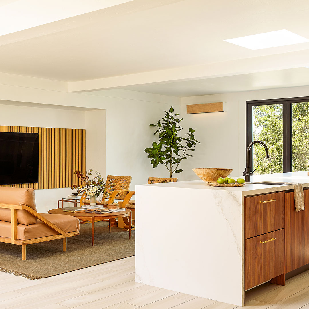 Quilt indoor unit in kitchen living area